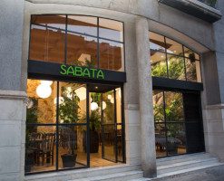 La Sabata outside