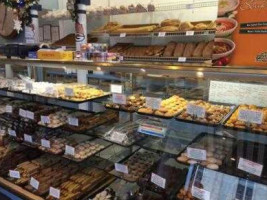 Peter Sciortino's Bakery food