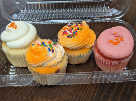 Carolina Cupcakery food