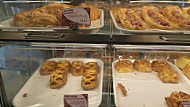 85 Degrees Bakery & Cafe food