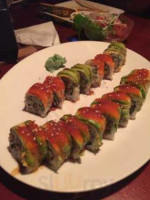 Sushi Zushi Stone Oak food