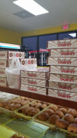 Dee's Best Donuts food