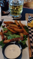 Schooners on First food