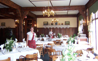 Royal Stewart Dining Room food