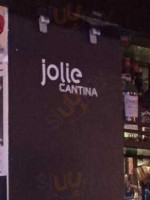 Jolie Bistro food