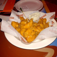 Hooters food