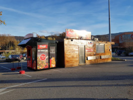 Pizza Du Semnoz outside