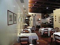 Trattoria San Pietro inside