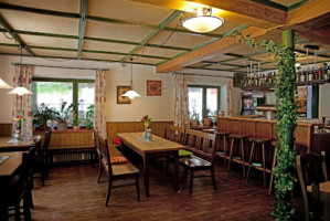 Gasthaus Zum Füglein inside