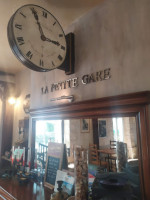 La Petite Gare inside