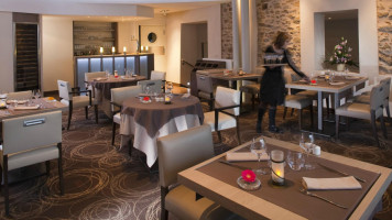 Le Relais St-Jacques food