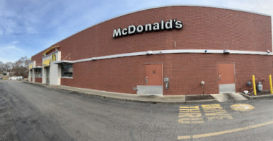 Mcdonald's outside