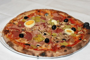 Pizzeria Isola Bella, Italienisches food