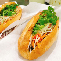 Banh Mi Bites food