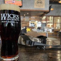 Wicks Brewing food