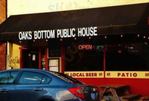 Oaks Bottom Public House outside