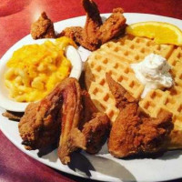 Gladys Knight Ron Winans Chicken And Waffles food