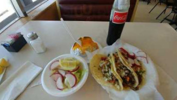 Taqueria Juarez food