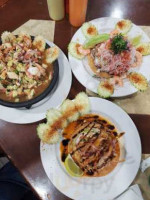 Mariscos El Marinero food