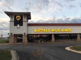 Buffalo Wild Wings inside