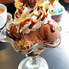 Sundaes Gelato Bedford food