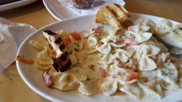 Boston Pizza food