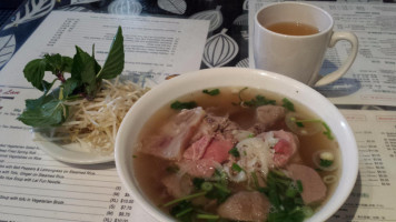 Pho Lan Beef Noodle Soup Restaurant Ltd food