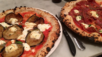 Pizzeria Libretto food