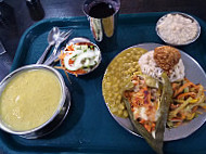 Restaurante Vegetarian Govinda's food