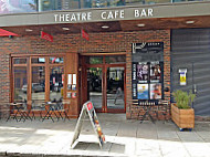 Park Theatre outside