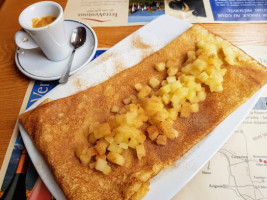 Creperie La Moisson food