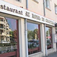 Le Royal De Chartres food