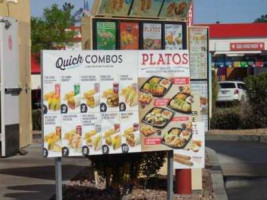 Del Taco outside