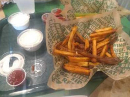 Wingstop food