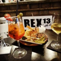 Rex 13 Cafe food