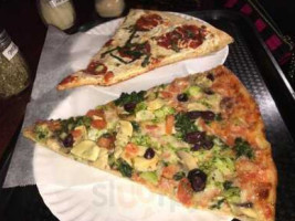 Previti Pizza food