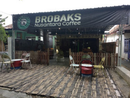 Brobaks Nusantara Coffee inside