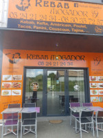 Kebab Mogador inside