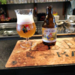 De Witte Van Tilles Comida