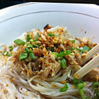 999 Shan Noodle Shop food