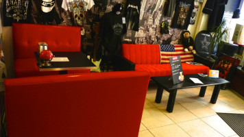 ROCK IN STORE CAFE inside