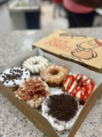 Duck Donuts food