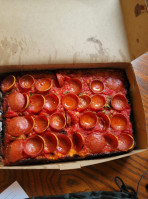 Lions Tigers Squares Detroit Pizza food