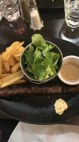 Grand cafe de Moulins food