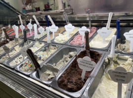 Matty's Gelato Factory (donald Ross Blvd) outside