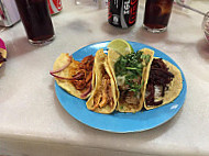 Taqueria Mi Ciudad food