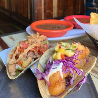 Mission Taco Joint Delmar Loop food