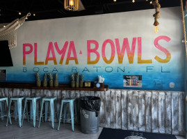 Playa Bowls outside