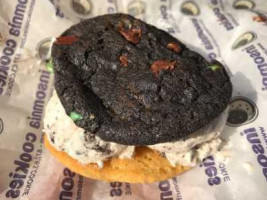 Insomnia Cookies food