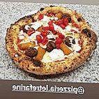 Le Tre Farine Pizzeria food